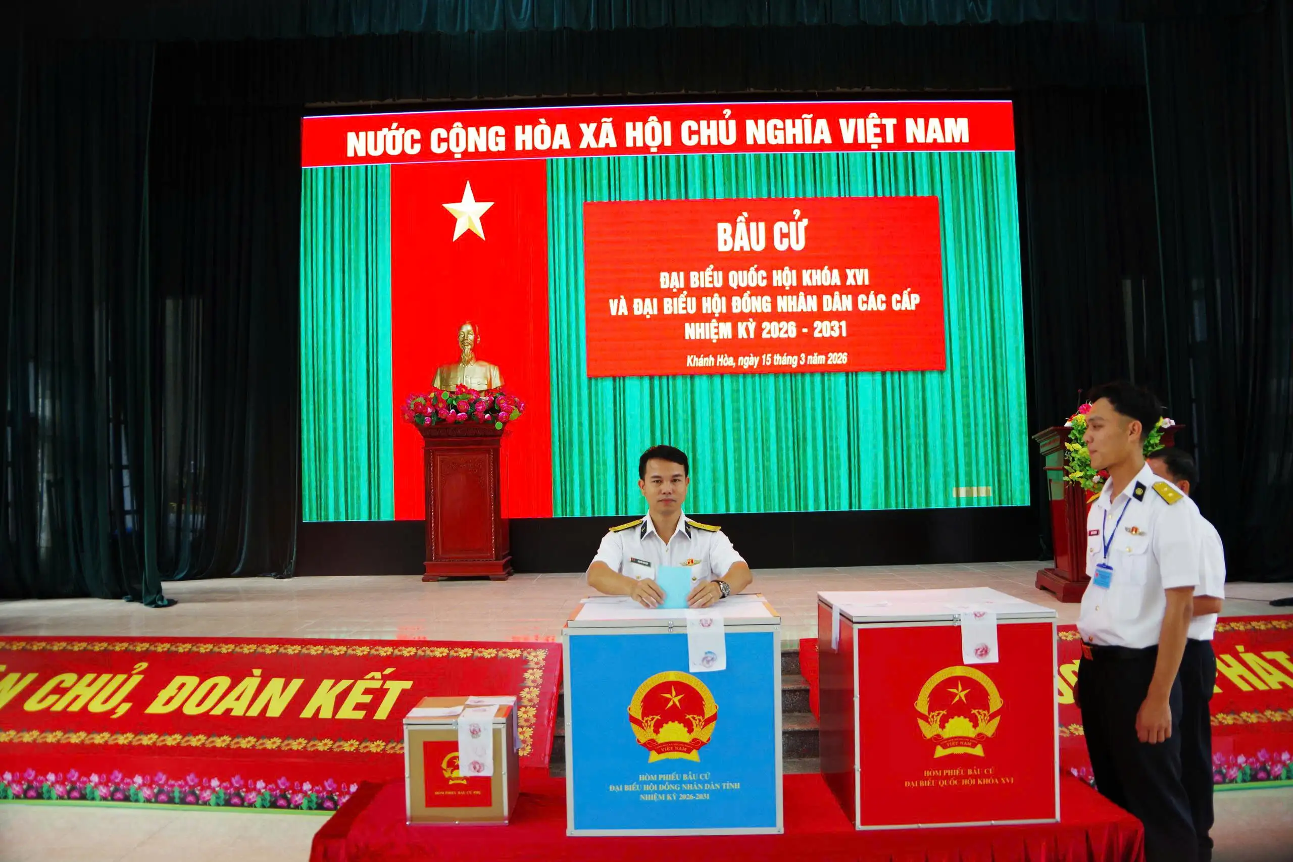 Vùng 4 Hải quân và quân, dân đảo Trường Sa tham gia bầu cử đại biểu Quốc hội khóa XVI và đại biểu HĐND các cấp nhiệm kỳ 2026-2031 4 Vùng 4 Hải quân và quân, dân đảo Trường Sa tham gia bầu cử đại biểu Quốc hội khóa XVI và đại biểu HĐND các cấp nhiệm kỳ 2026-2031