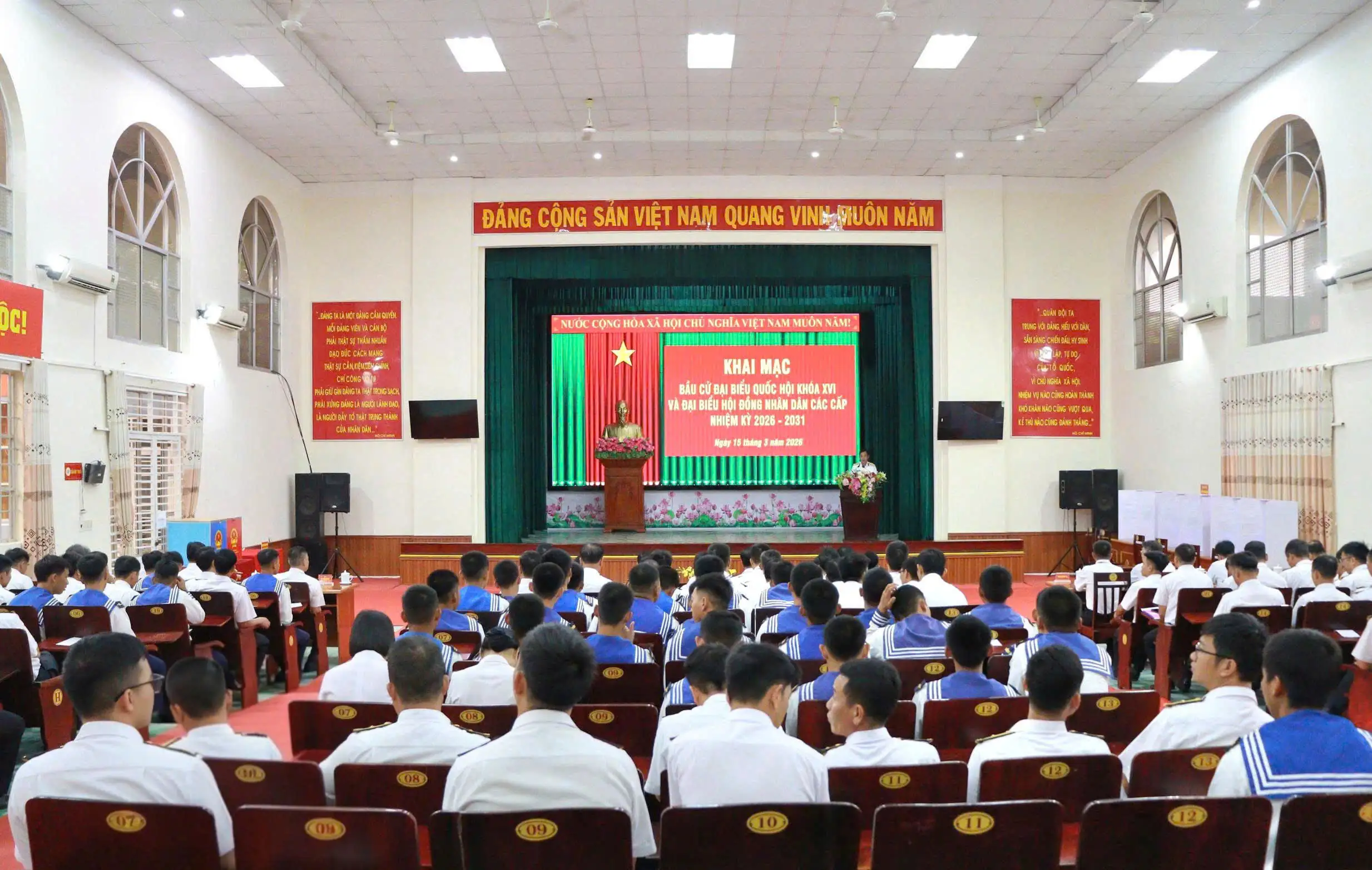 Vùng 4 Hải quân và quân, dân đảo Trường Sa tham gia bầu cử đại biểu Quốc hội khóa XVI và đại biểu HĐND các cấp nhiệm kỳ 2026-2031 5 Vùng 4 Hải quân và quân, dân đảo Trường Sa tham gia bầu cử đại biểu Quốc hội khóa XVI và đại biểu HĐND các cấp nhiệm kỳ 2026-2031