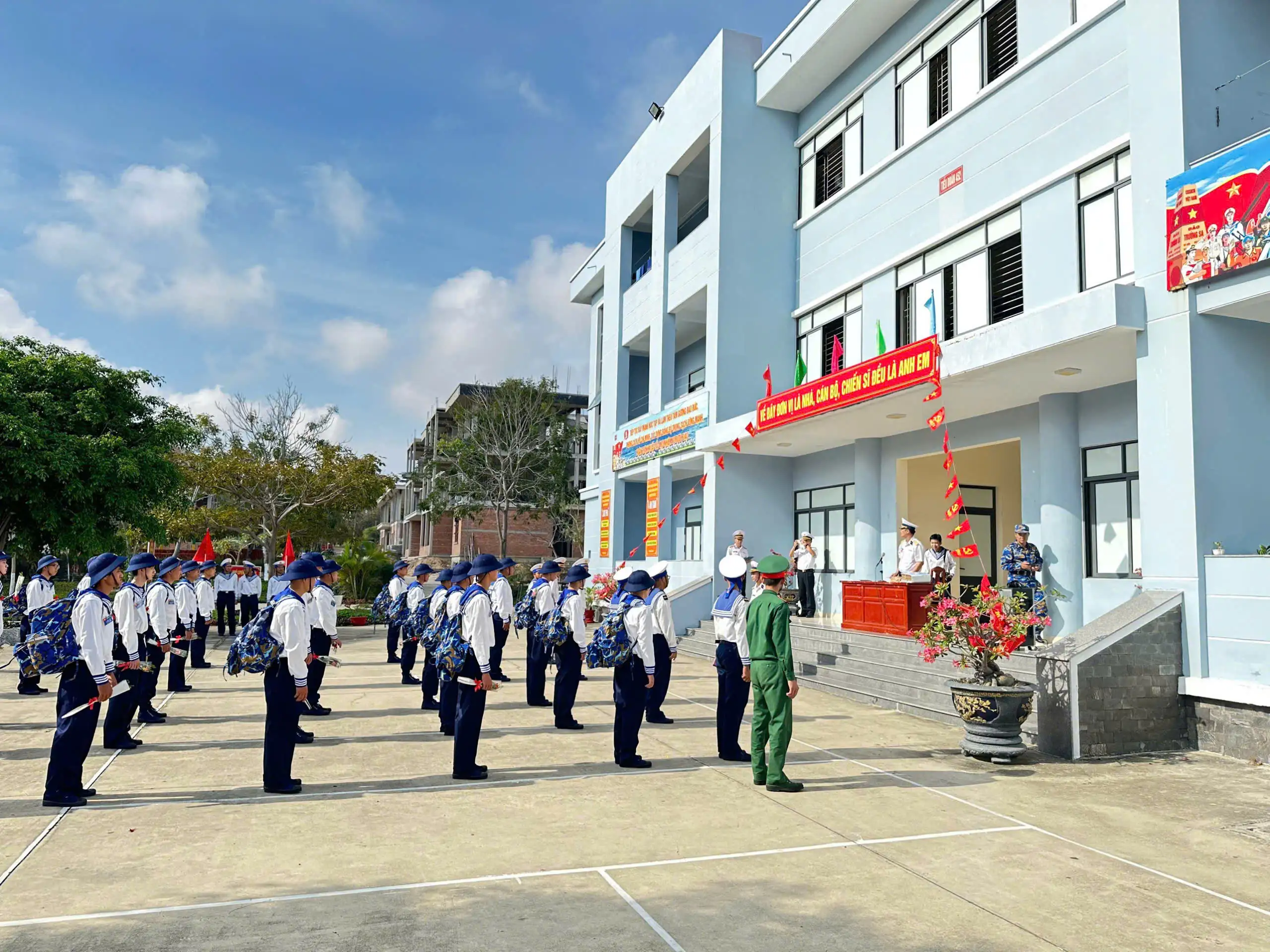 Vùng 4 Hải quân tiếp nhận gần 3000 chiến sĩ mới năm 2026