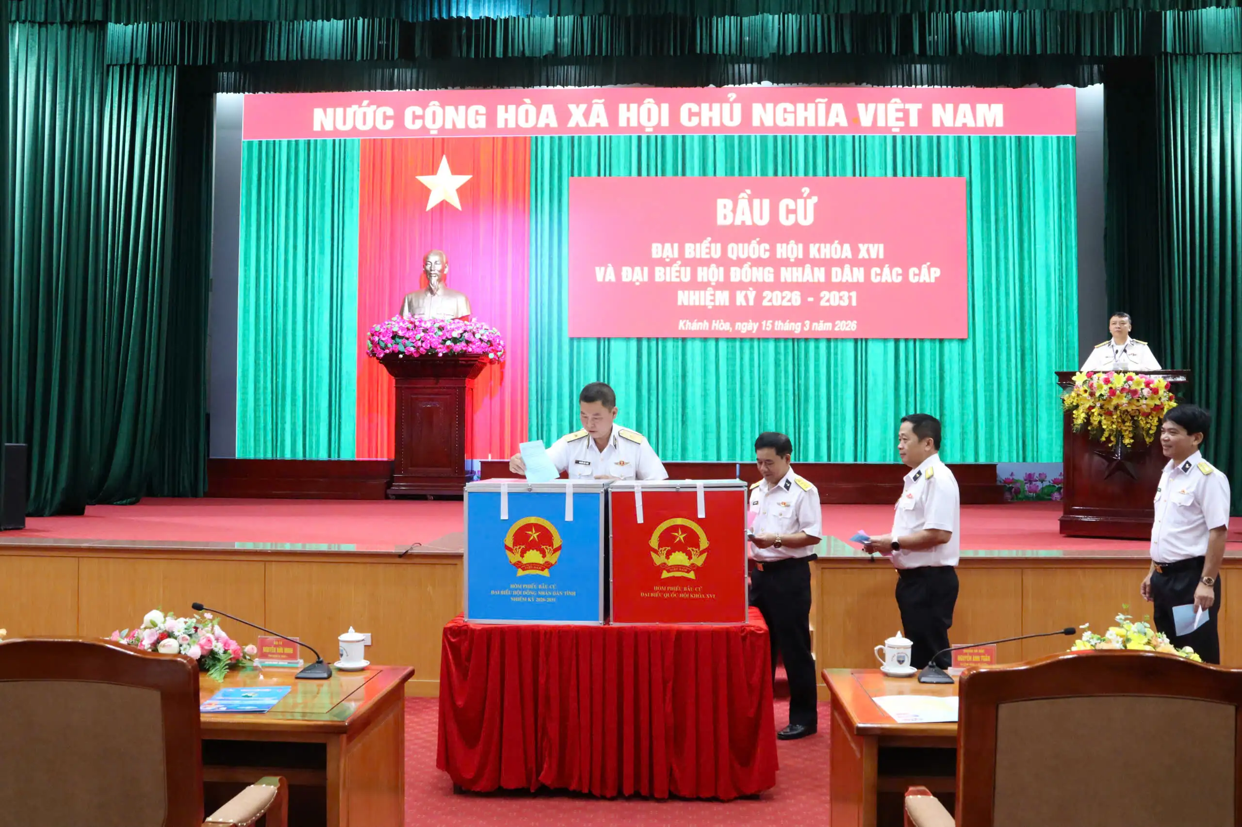 Vùng 4 Hải quân và quân, dân đảo Trường Sa tham gia bầu cử đại biểu Quốc hội khóa XVI và đại biểu HĐND các cấp nhiệm kỳ 2026-2031
