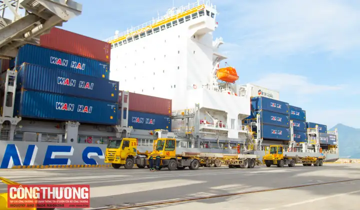 Thủ tướng chỉ đạo một số nhiệm vụ, giải pháp tiếp tục thúc đẩy xuất khẩu năm 2026