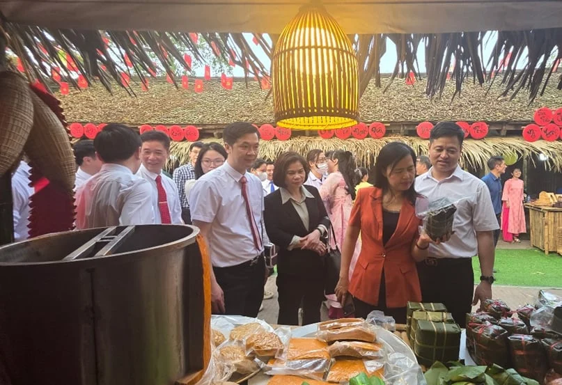 Tết lại Ước Lễ – Nét đẹp Dân Hòa