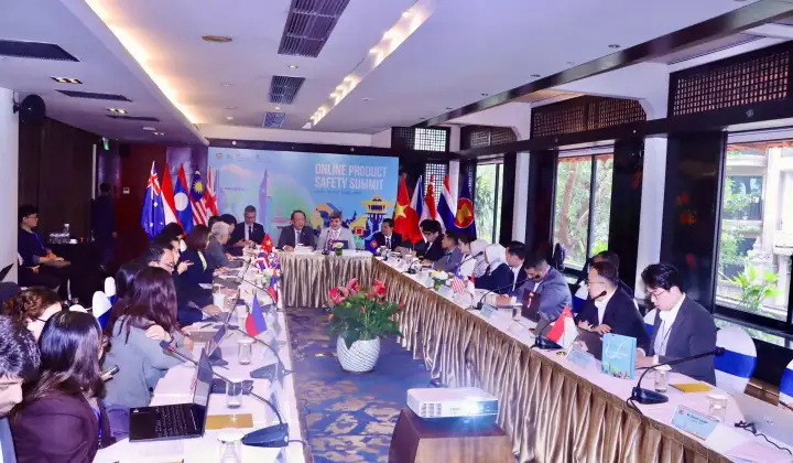 Việt Nam – Vương quốc Anh: Thúc đẩy hợp tác trong kiểm soát an toàn sản phẩm trên môi trường số