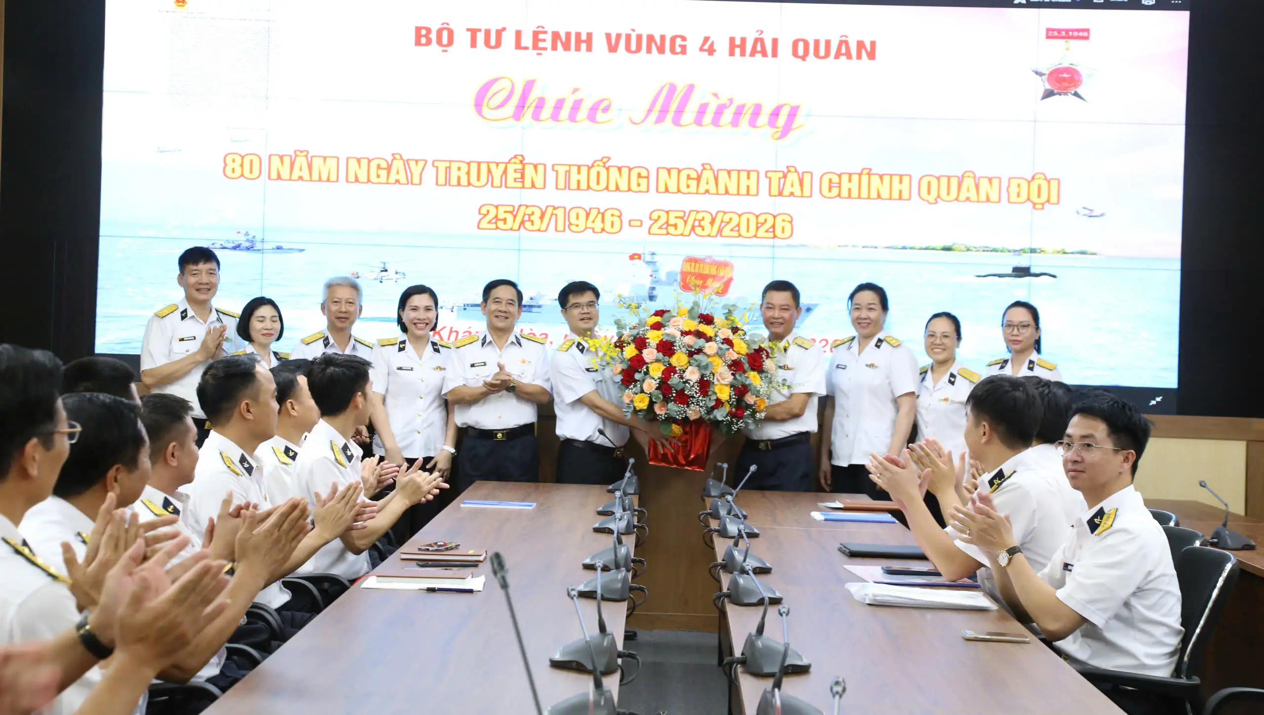 Vùng 4 Hải quân chúc mừng 80 năm Ngày truyền thống ngành Tài chính Quân đội