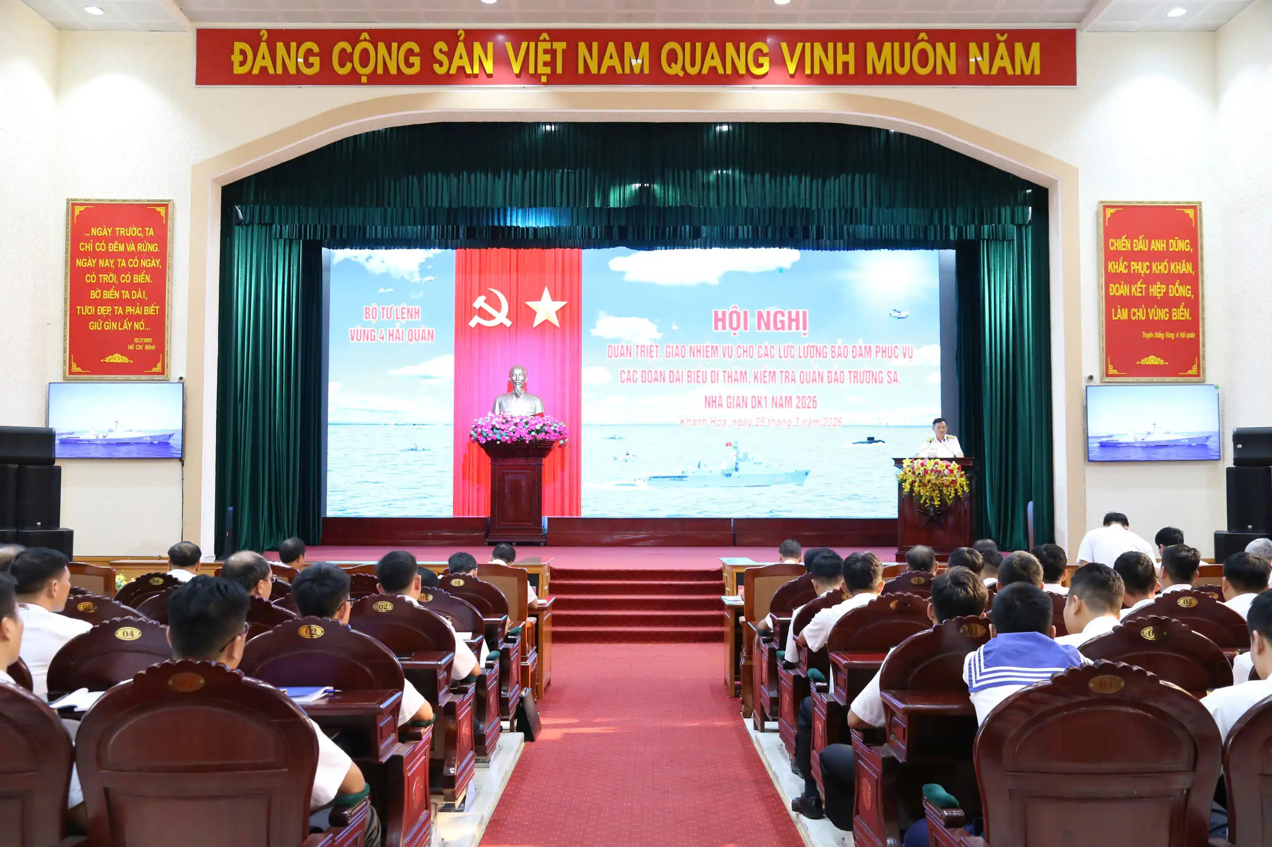 Bộ Tư lệnh Vùng 4 Hải quân giao nhiệm vụ bảo đảm phục vụ các đoàn công tác đi Trường Sa, Nhà giàn DK1 năm 2026