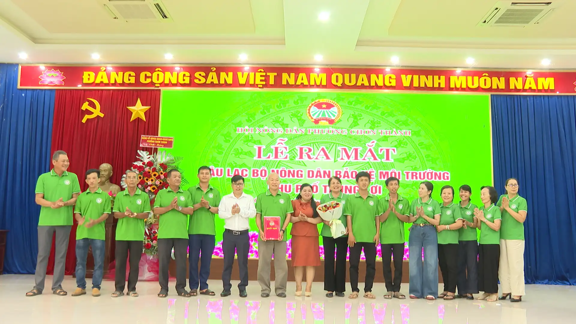 Hội Nông dân phường Chơn Thành họp mặt kỷ niệm 65 năm Ngày thành lập Hội Nông dân giải phóng miền Nam