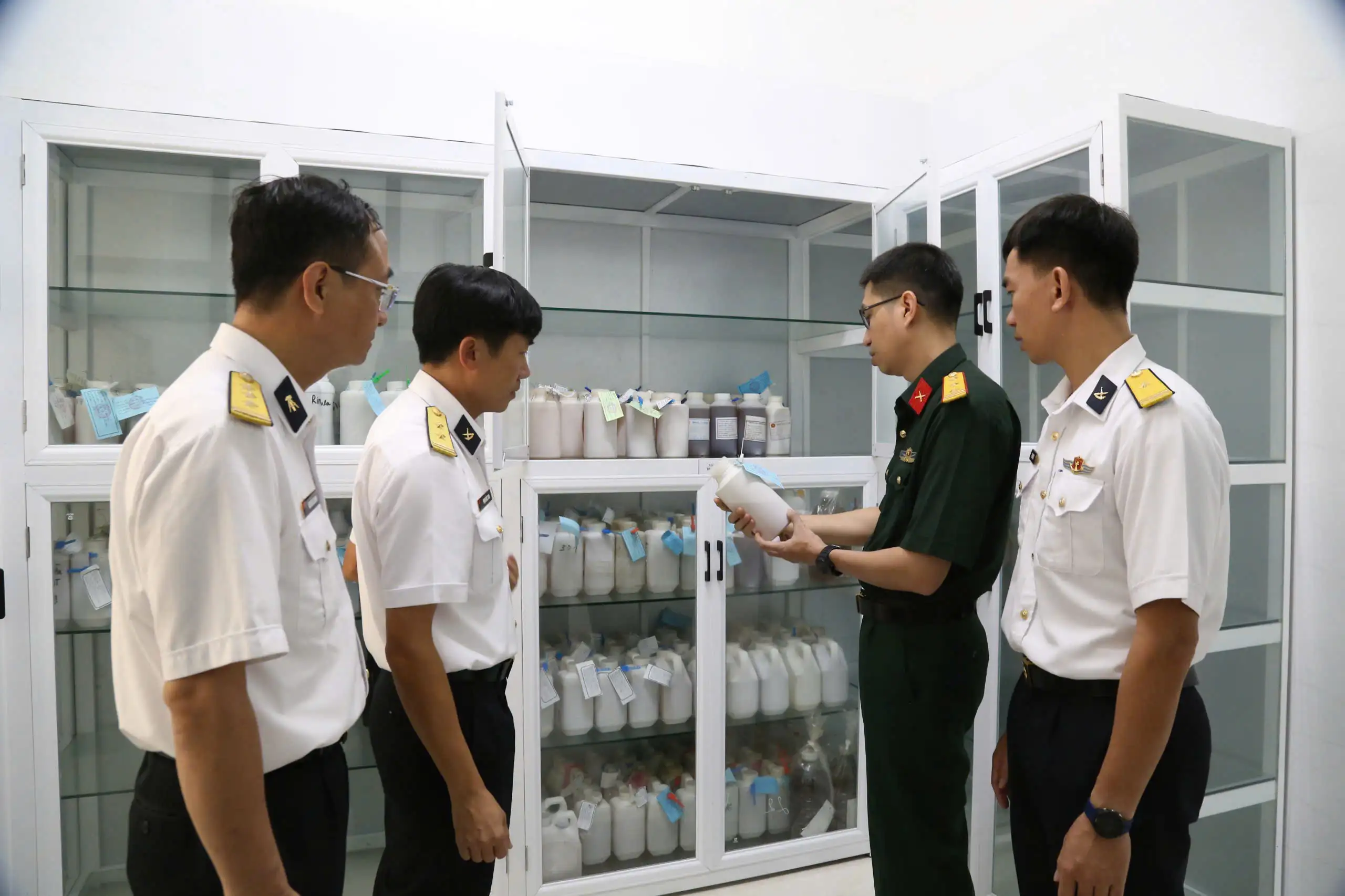 Đánh giá năng lực cơ sở Đo lường-Chất lượng tại Vùng 4 Hải quân