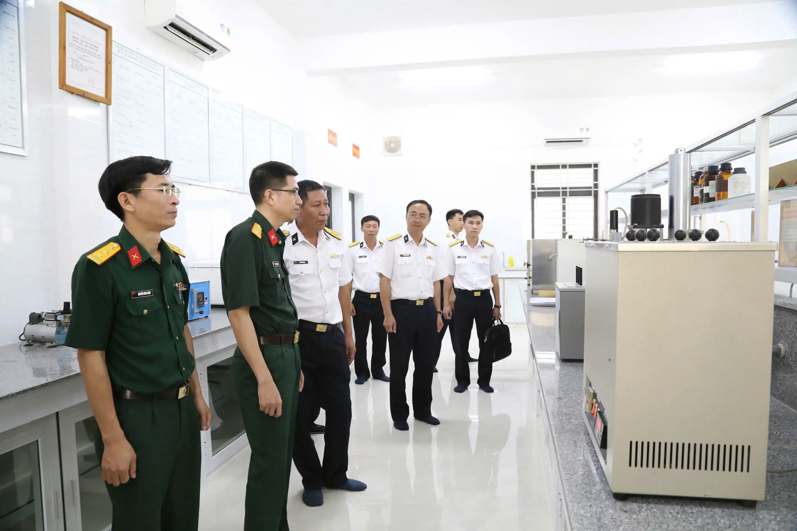 Đánh giá năng lực cơ sở Đo lường-Chất lượng tại Vùng 4 Hải quân