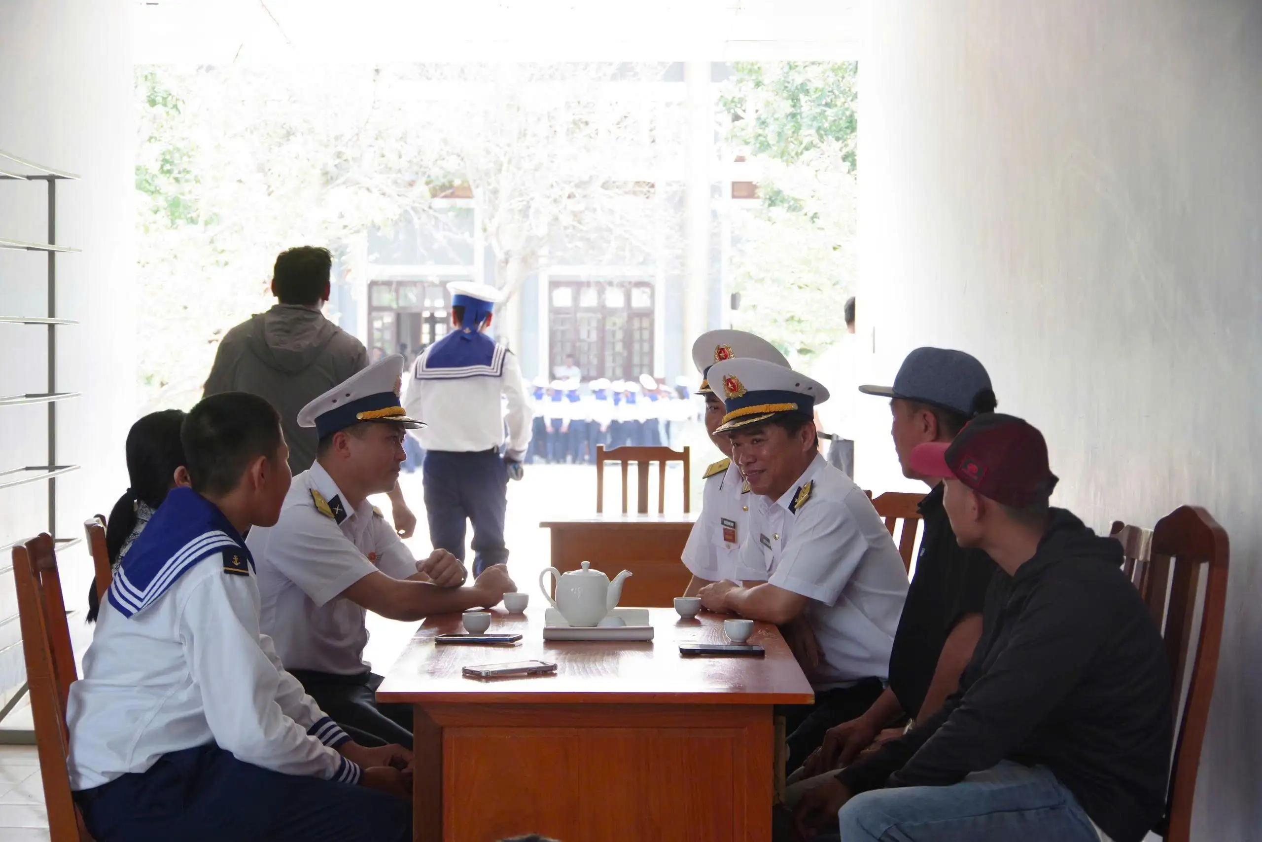 Bộ Tư lệnh Vùng 4 Hải quân đón tiếp thân nhân thăm chiến sĩ mới nhập ngũ năm 2026