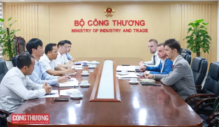 Zarubezhneft và Rosatom (Nga) mong muốn triển khai các dự án điện gió ngoài khơi tại Việt Nam