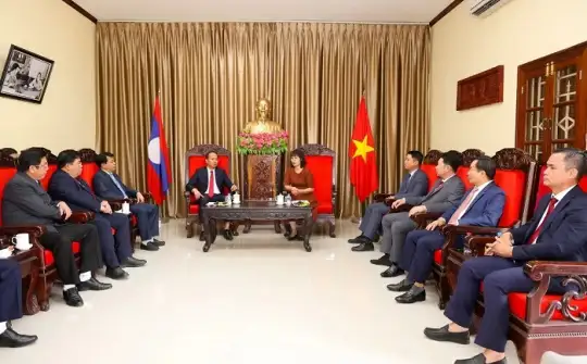 Yến sào Khánh Hòa góp phần thắt chặt tình hữu nghị đặc biệt Việt – Lào
