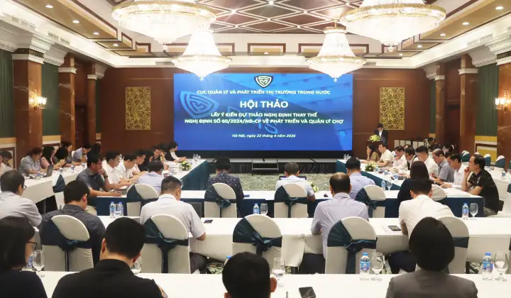Hoàn thiện khung pháp lý, tạo thuận lợi để phát triển hệ thống chợ theo hướng hiện đại, bền vững