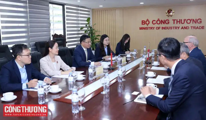 Việt Nam – Canada: Tiếp tục phối hợp chặt chẽ, tạo thêm động lực mới thúc đẩy thương mại và đầu tư