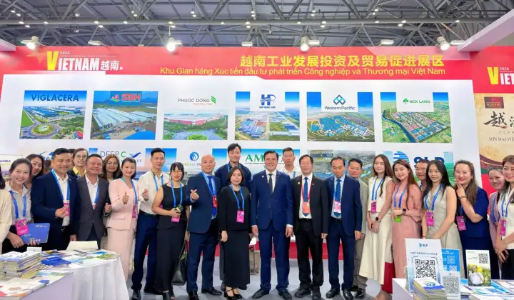 Hợp tác kinh tế, thương mại và đầu tư Việt Nam – Trung Quốc đang bước vào “giai đoạn vàng”