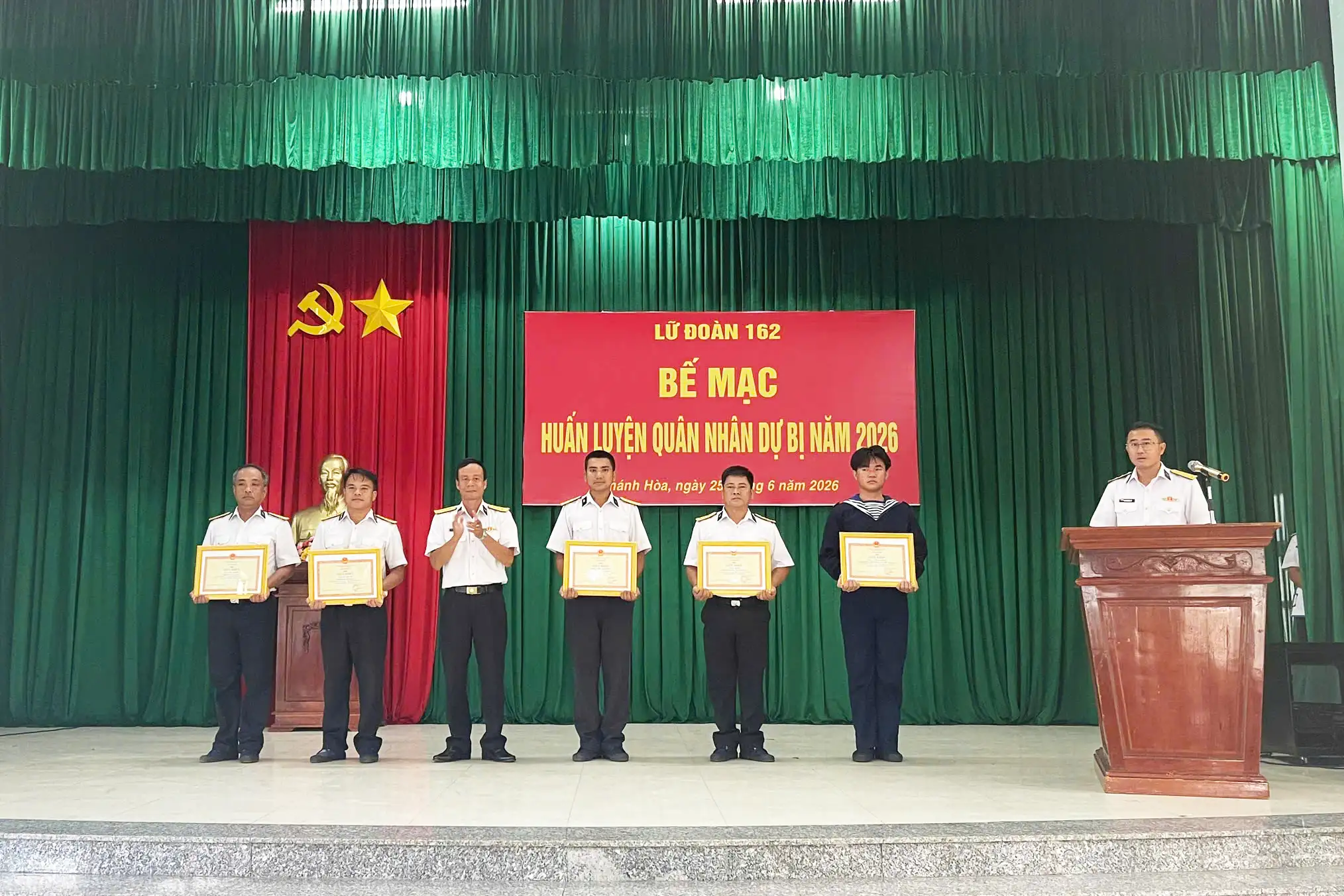 Lữ đoàn 162 hoàn thành tốt nhiệm vụ huấn luyện quân nhân dự bị năm 2026. 2 Lữ đoàn 162 hoàn thành tốt nhiệm vụ huấn luyện quân nhân dự bị năm 2026.