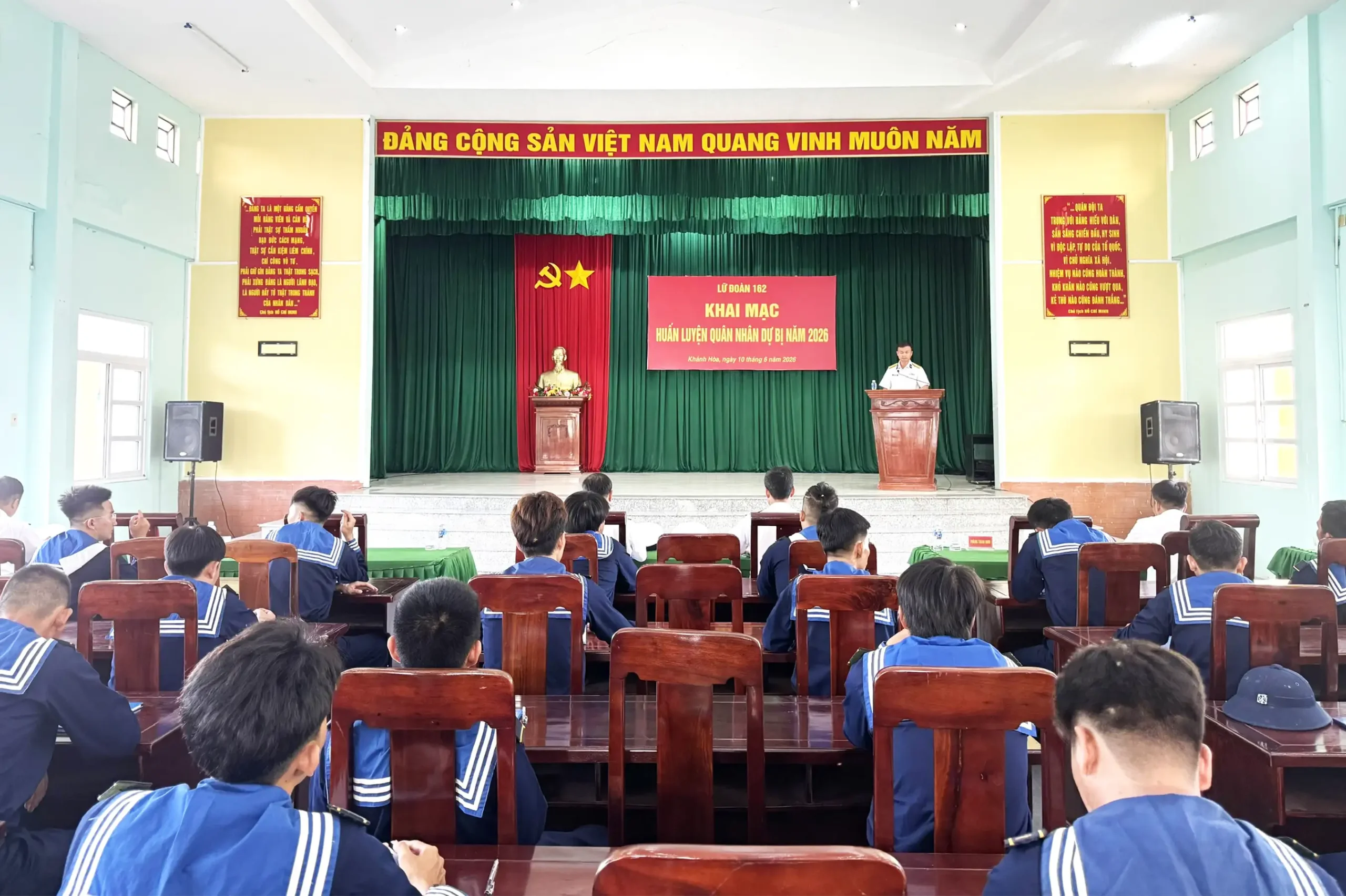 Lữ đoàn 162, Vùng 4 Hải quân khai mạc huấn luyện quân nhân dự bị năm 2026. 1 Lữ đoàn 162, Vùng 4 Hải quân khai mạc huấn luyện quân nhân dự bị năm 2026.