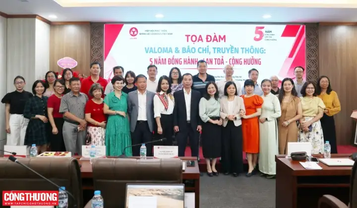 Kết nối nguồn lực, tăng cường công tác truyền thông, phát triển nhân lực logistics