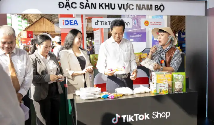 Phát triển thương mại điện tử bền vững qua mỗi lựa chọn mua sắm thông minh