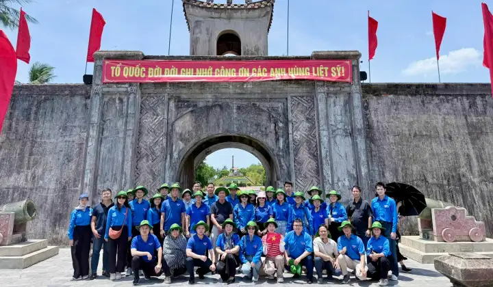 Tuổi trẻ ngành Công Thương tri ân tại “miền đất lửa” Quảng Trị