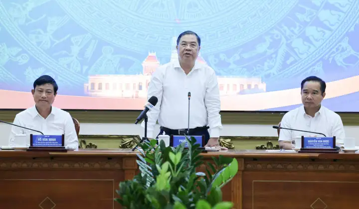 TP. HCM thúc đẩy tăng trưởng và giải ngân đầu tư công