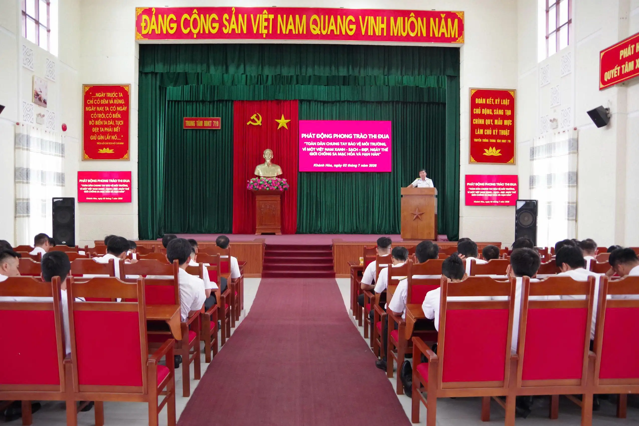 Trung tâm Bảo đảm kỹ thuật 719 phát động phong trào thi đua bảo vệ môi trường