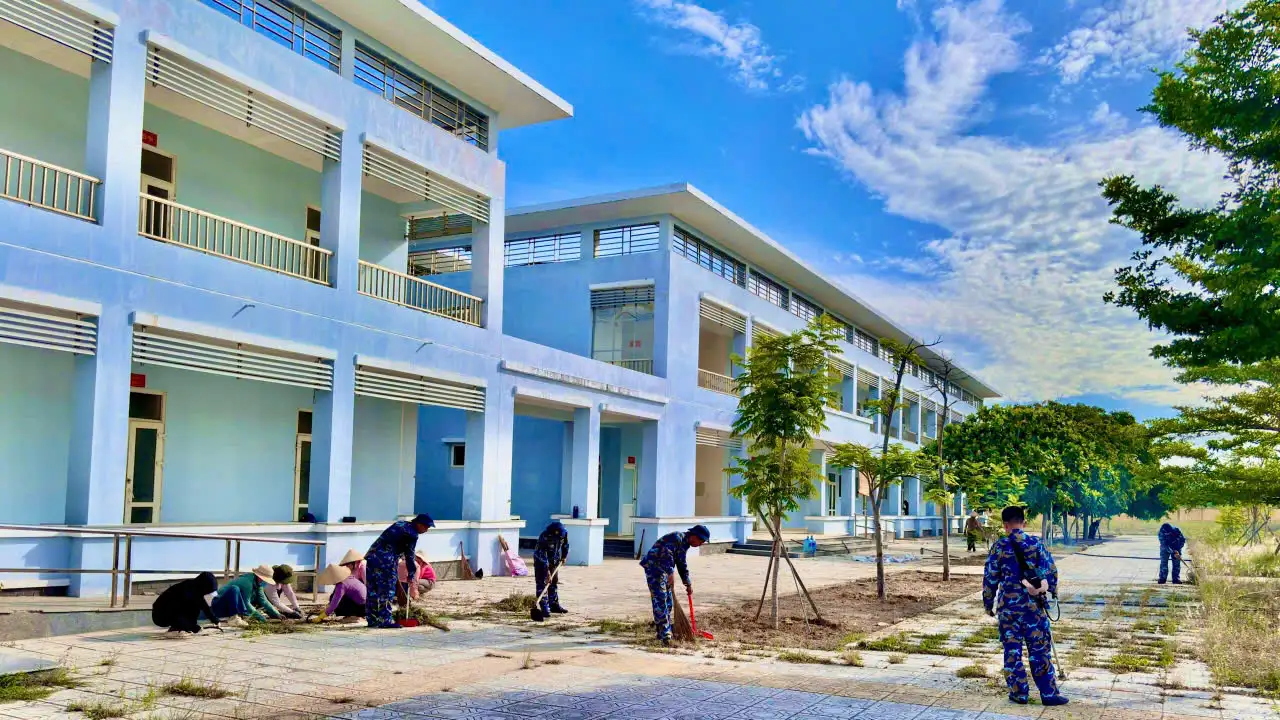 Đoàn cơ sở Tiểu đoàn 458 thực hiện “Ngày Chủ nhật xanh” 1 Đoàn cơ sở Tiểu đoàn 458 thực hiện “Ngày Chủ nhật xanh”