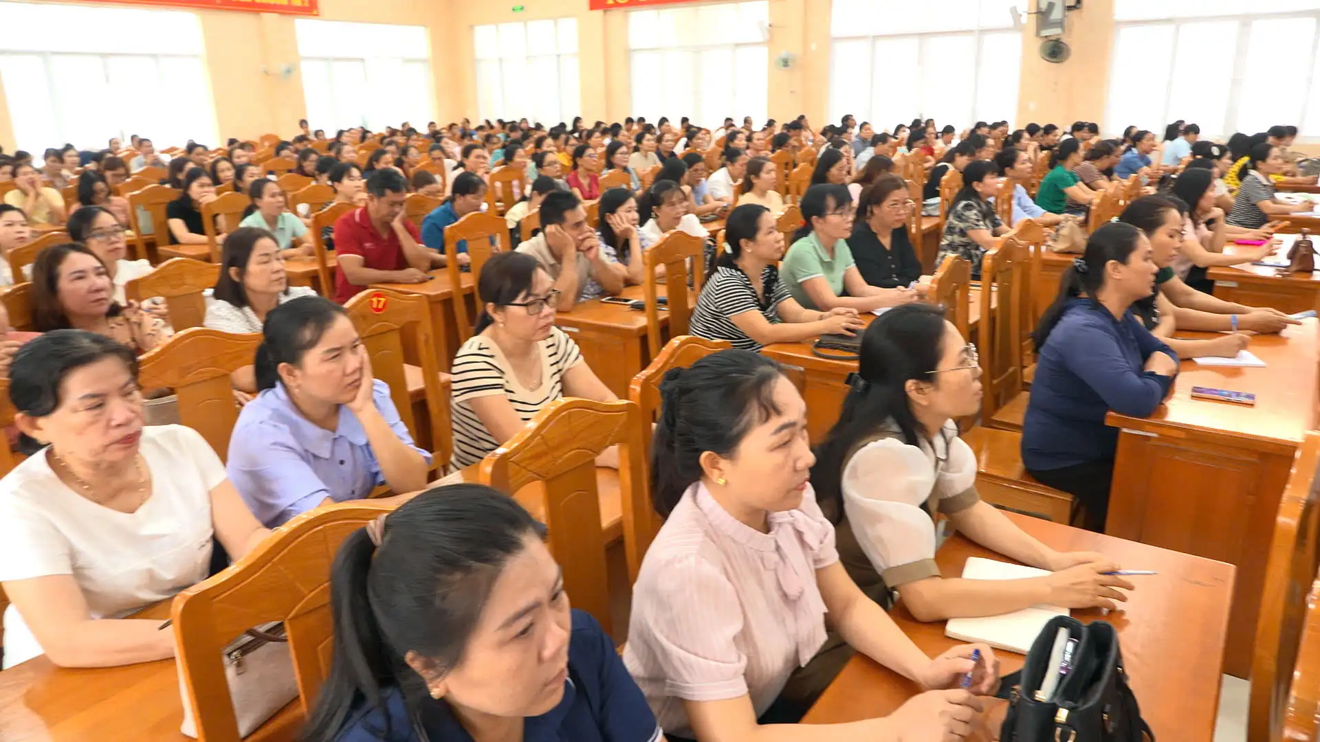 Vùng 4 Hải quân tuyên truyền biển, đảo tại tỉnh Lâm Đồng