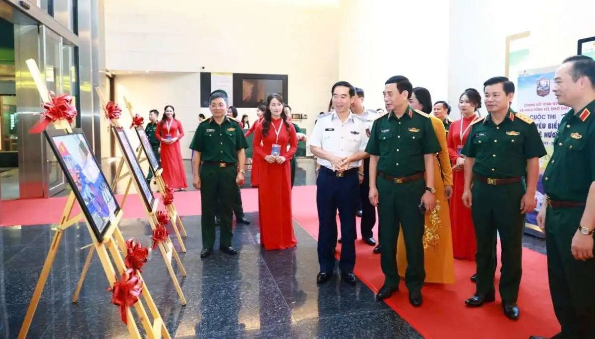 Đêm Gala “Em yêu biển, đảo quê hương” lan tỏa trách nhiệm của thế hệ trẻ với biển, đảo