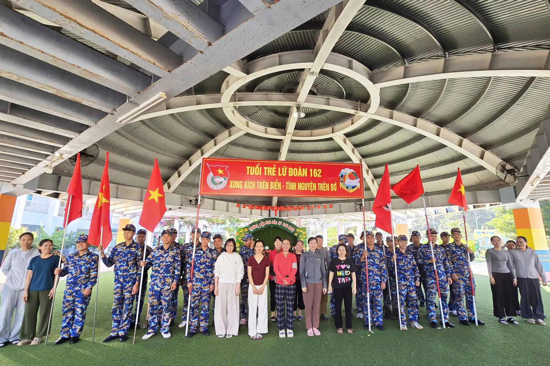 Tuổi trẻ Lữ đoàn 162 thực hiện “Ngày thứ 7 tình nguyện”