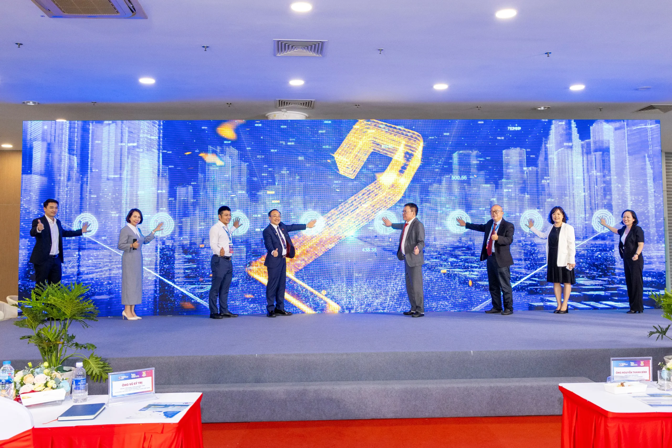 FUTURE MOBILITY: Từ kết nối đến hành động