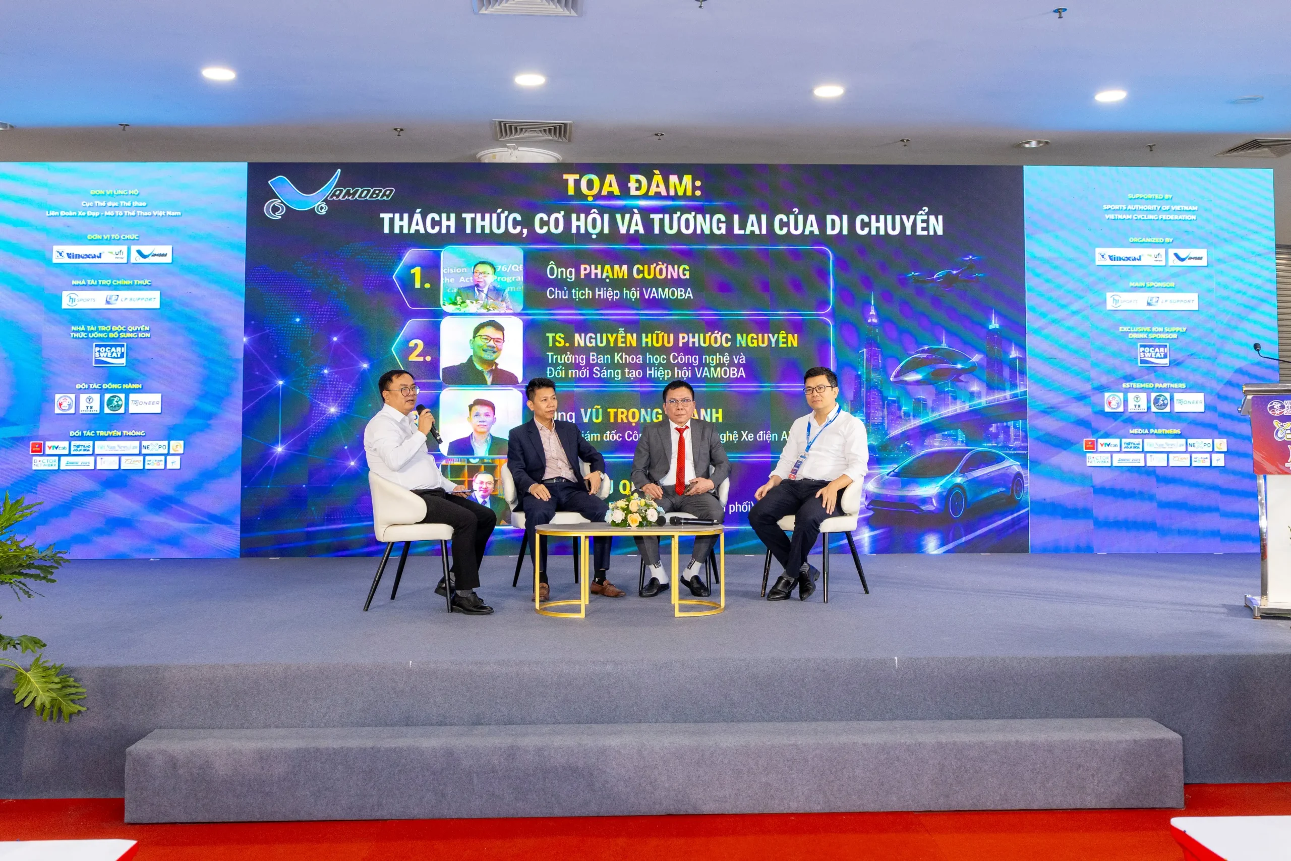 FUTURE MOBILITY: Từ kết nối đến hành động