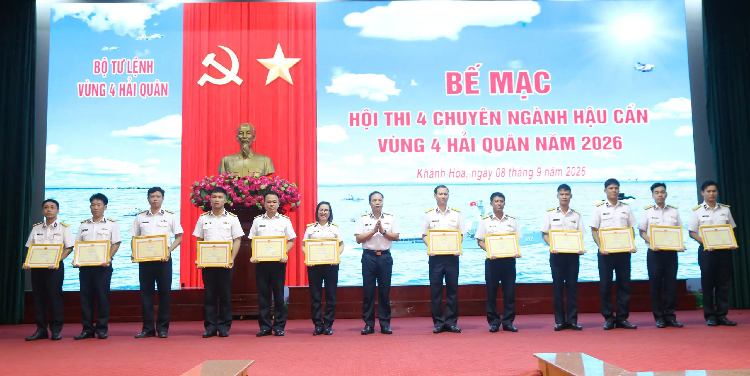 Vùng 4 Hải quân bế mạc Hội thi 4 chuyên ngành hậu cần năm 2026