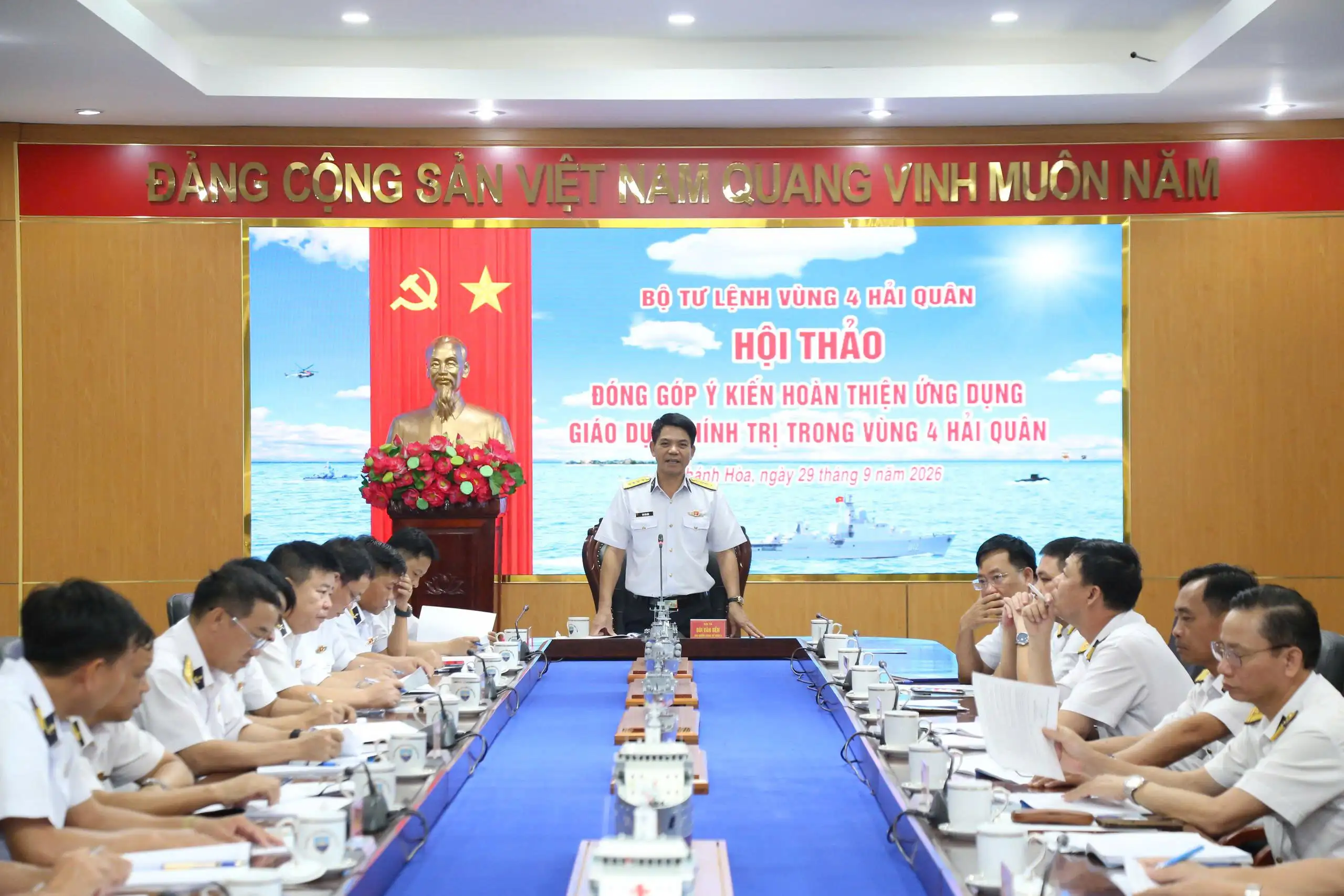 Vùng 4 Hải quân góp ý hoàn thiện ứng dụng giáo dục chính trị