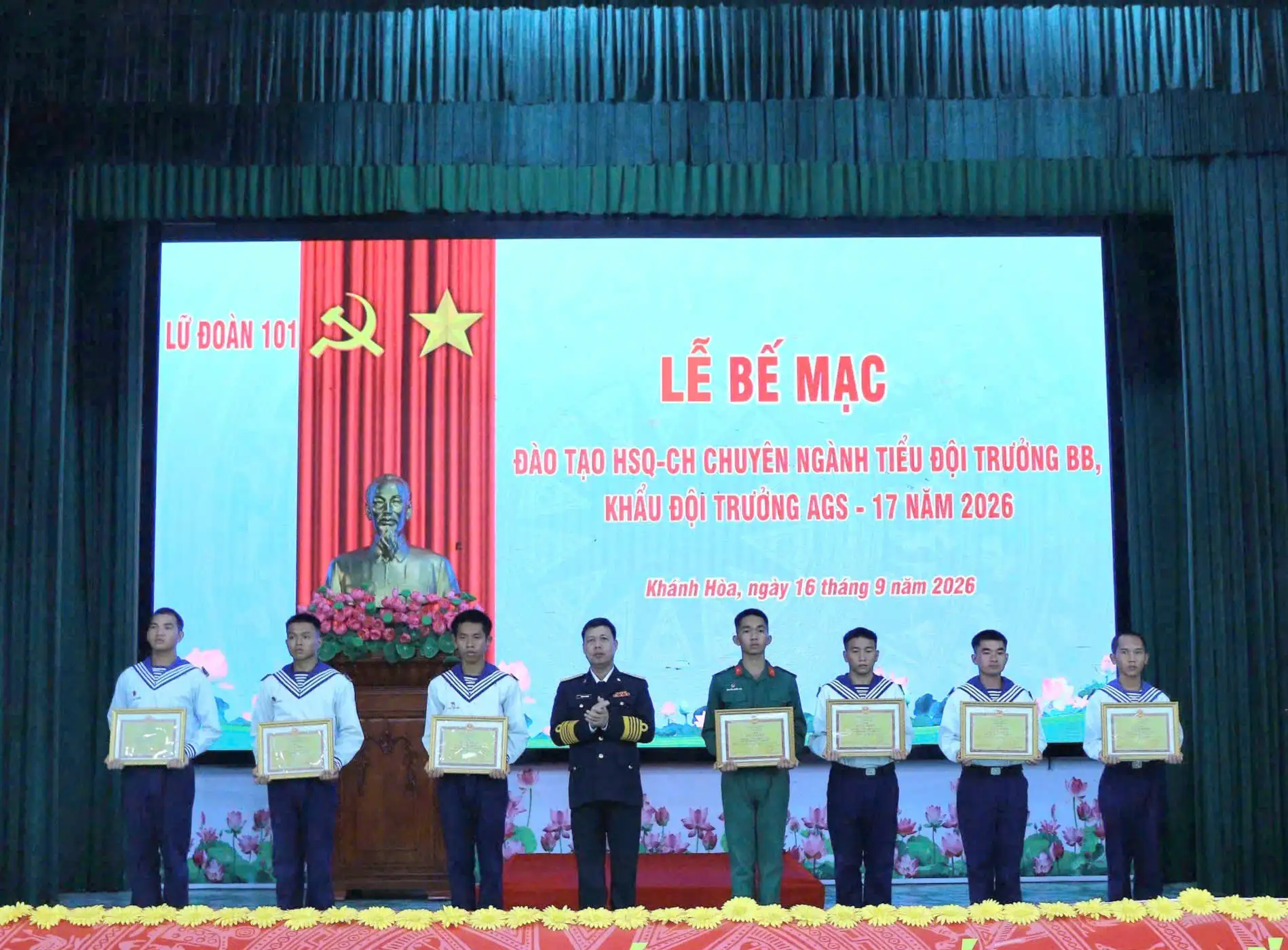 Lữ đoàn 101 bế mạc đào tạo Hạ sĩ quan chỉ huy khóa 49 năm 2026