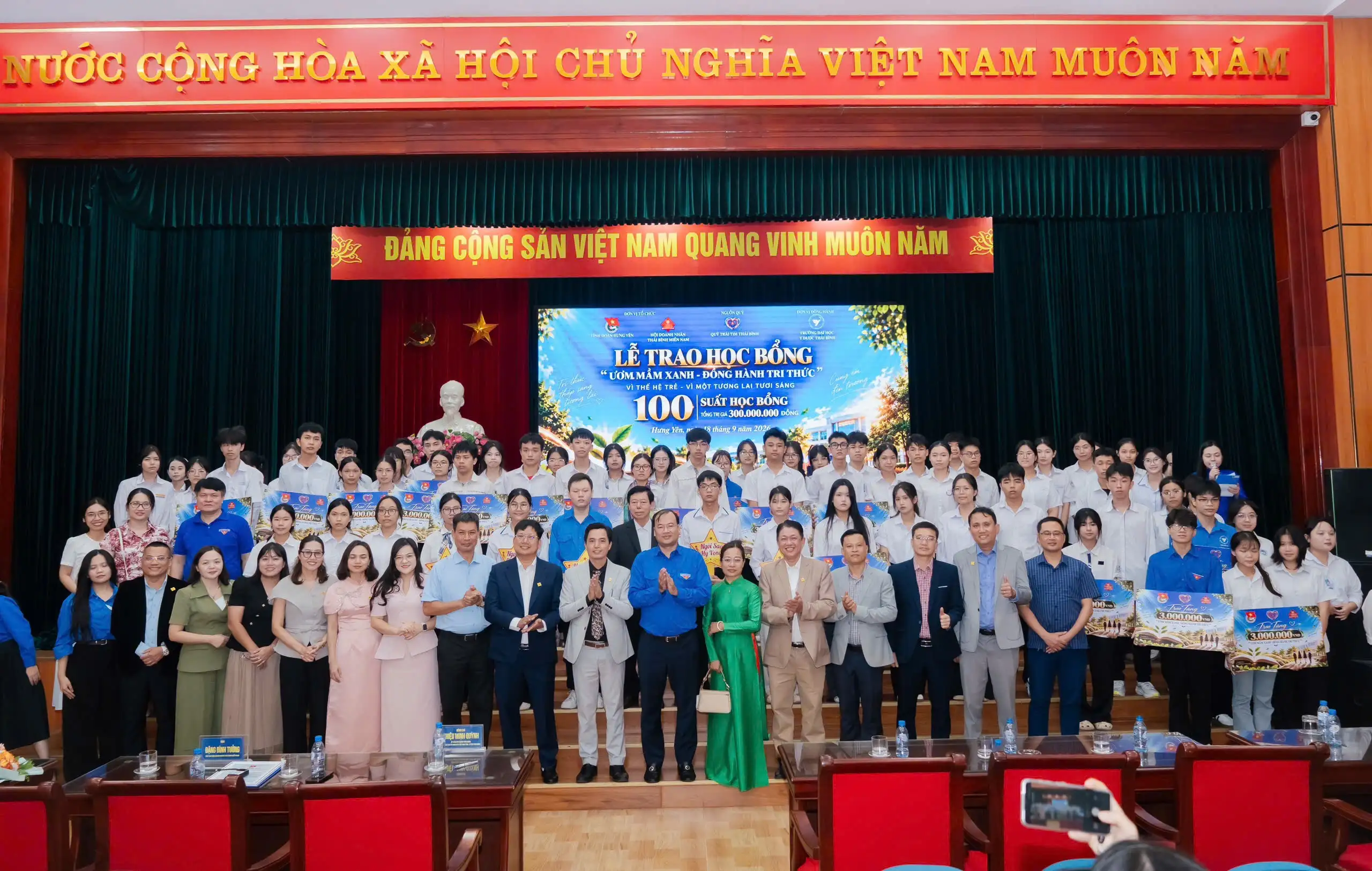 Ươm mầm xanh – Đồng hành tri thức 2026: Tiếp sức học sinh khó khăn kiến tạo tương lai