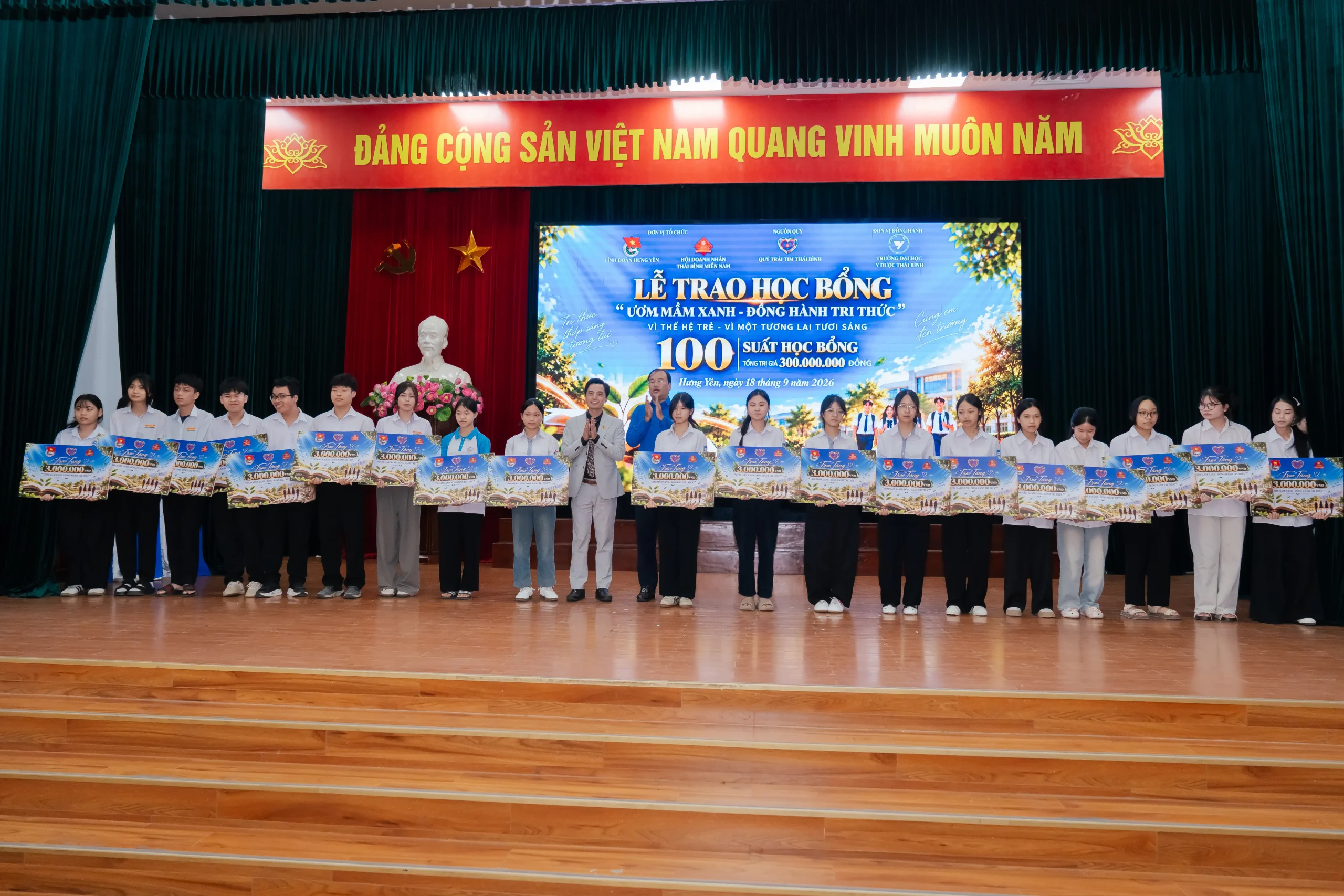 Ươm mầm xanh – Đồng hành tri thức 2026: Tiếp sức học sinh khó khăn kiến tạo tương lai