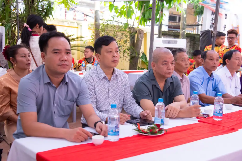 Tưởng nhớ người góp công dựng làng, giữ gìn truyền thống qua nhiều thế hệ
