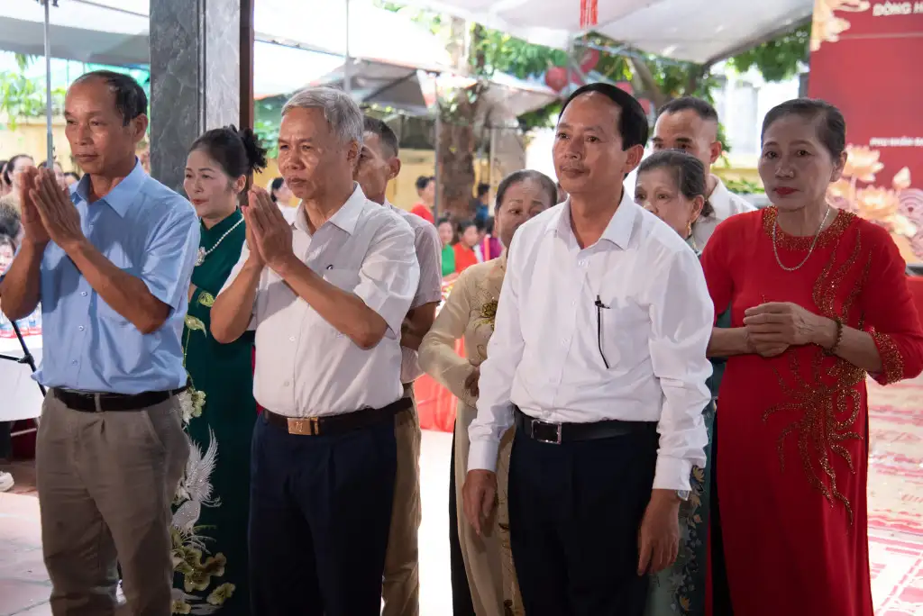 Tưởng nhớ người góp công dựng làng, giữ gìn truyền thống qua nhiều thế hệ