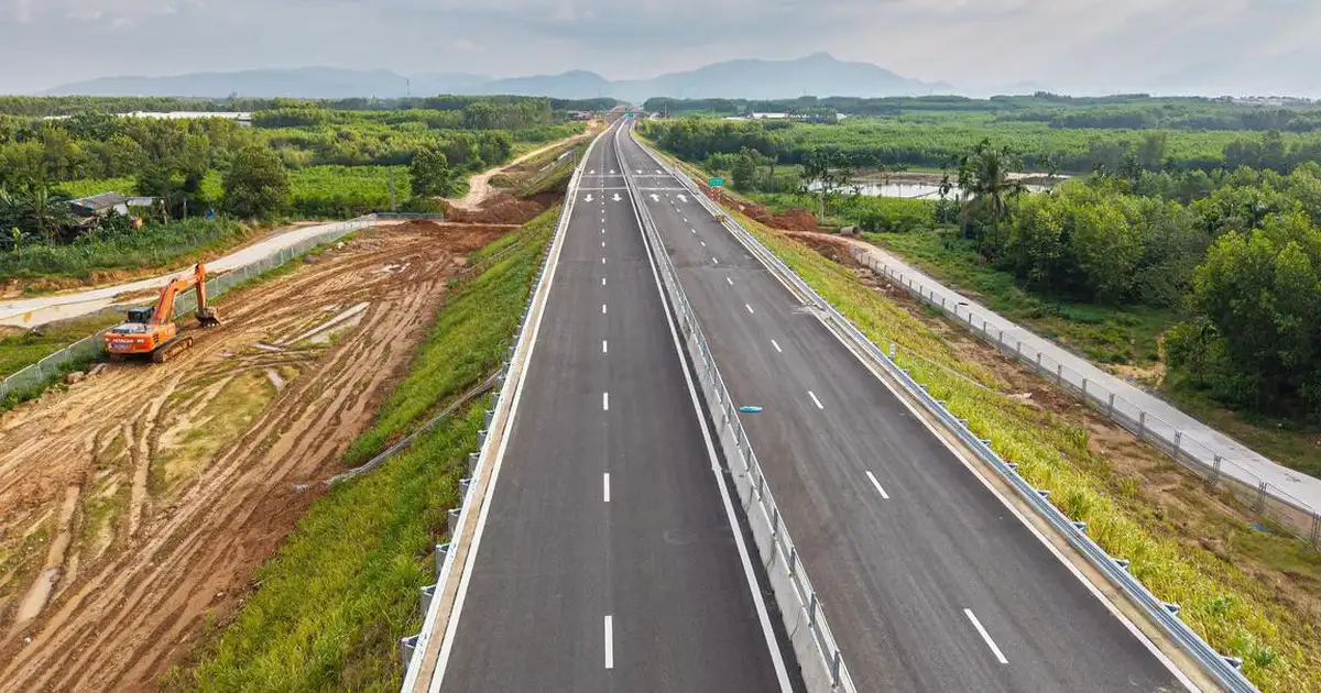 Hoàn thành toàn bộ dự án cao tốc Quảng Ngãi-Hoài Nhơn trong năm 2026