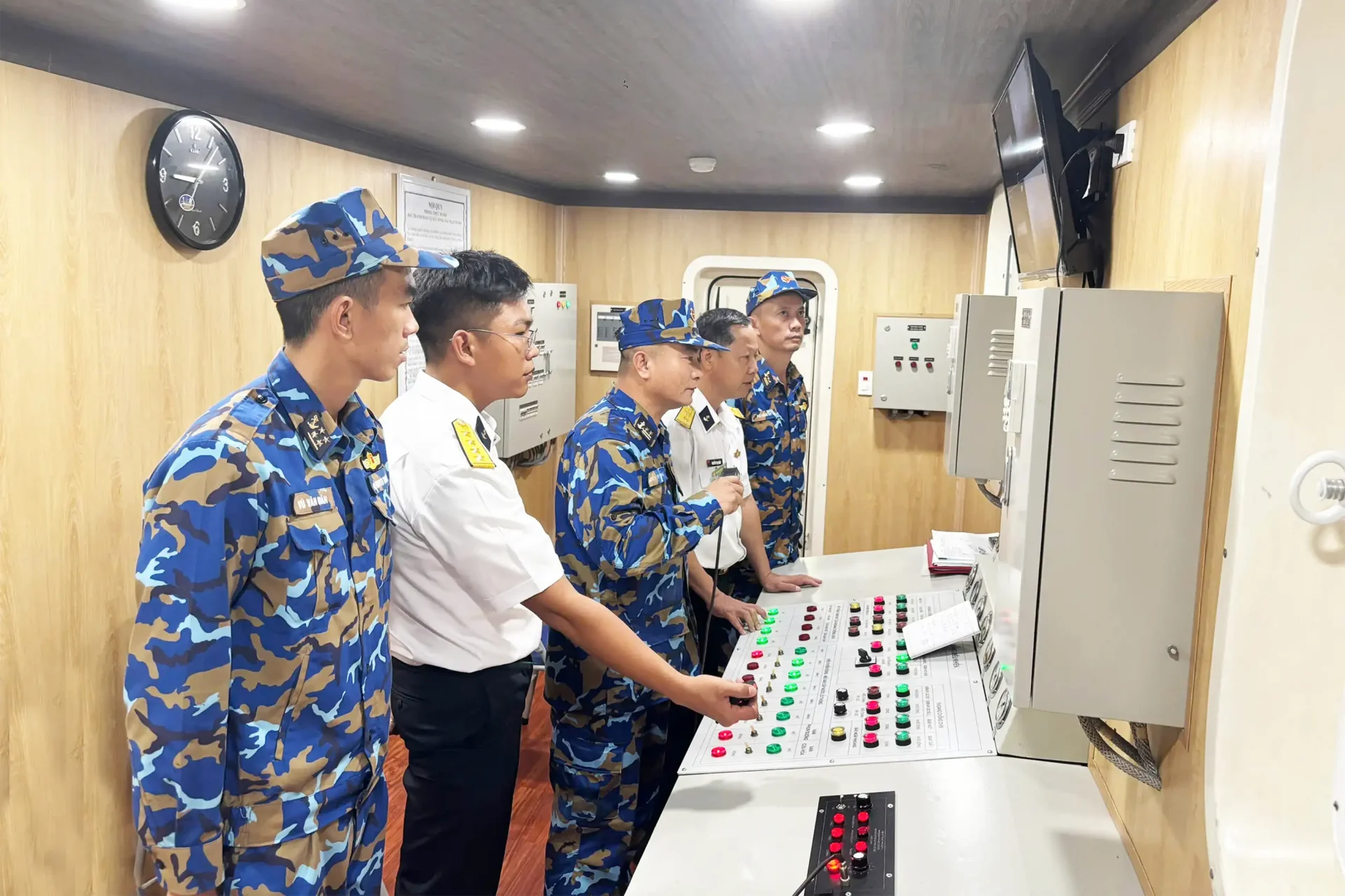 Lữ đoàn 162 tổ chức thành công Hội thao đấu tranh bảo vệ sức sống tàu năm 2026
