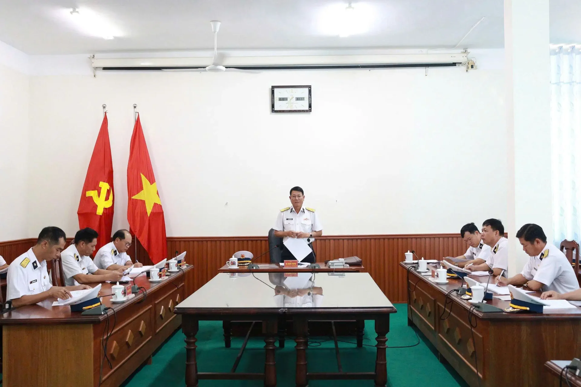 Vùng 4 Hải quân kiểm tra công tác huấn luyện hạ sĩ quan chỉ huy khóa 49 tại Lữ đoàn 101