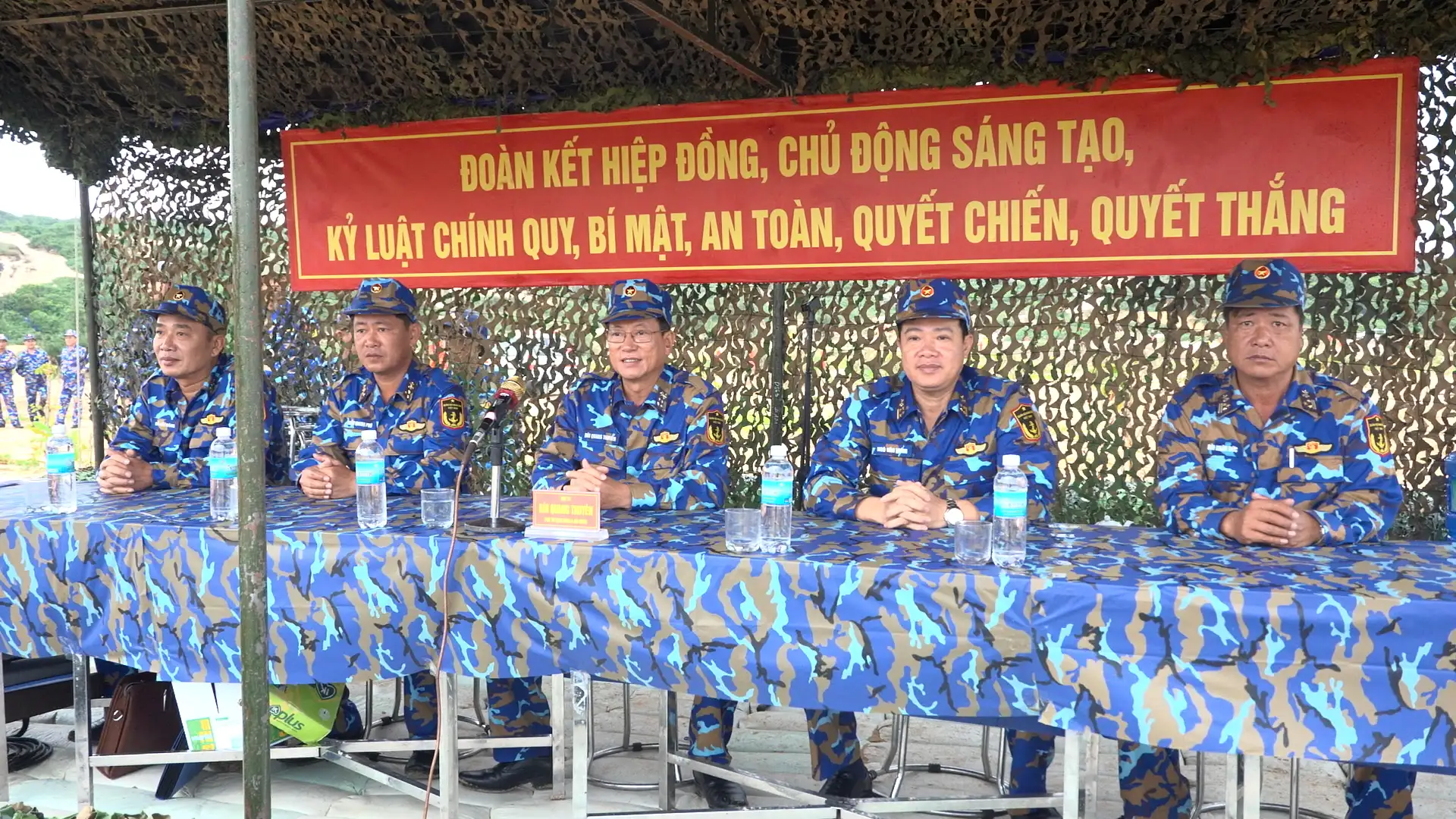 Lữ đoàn 101 tổ chức kiểm tra bắn đạn thật 1 Lữ đoàn 101 tổ chức kiểm tra bắn đạn thật