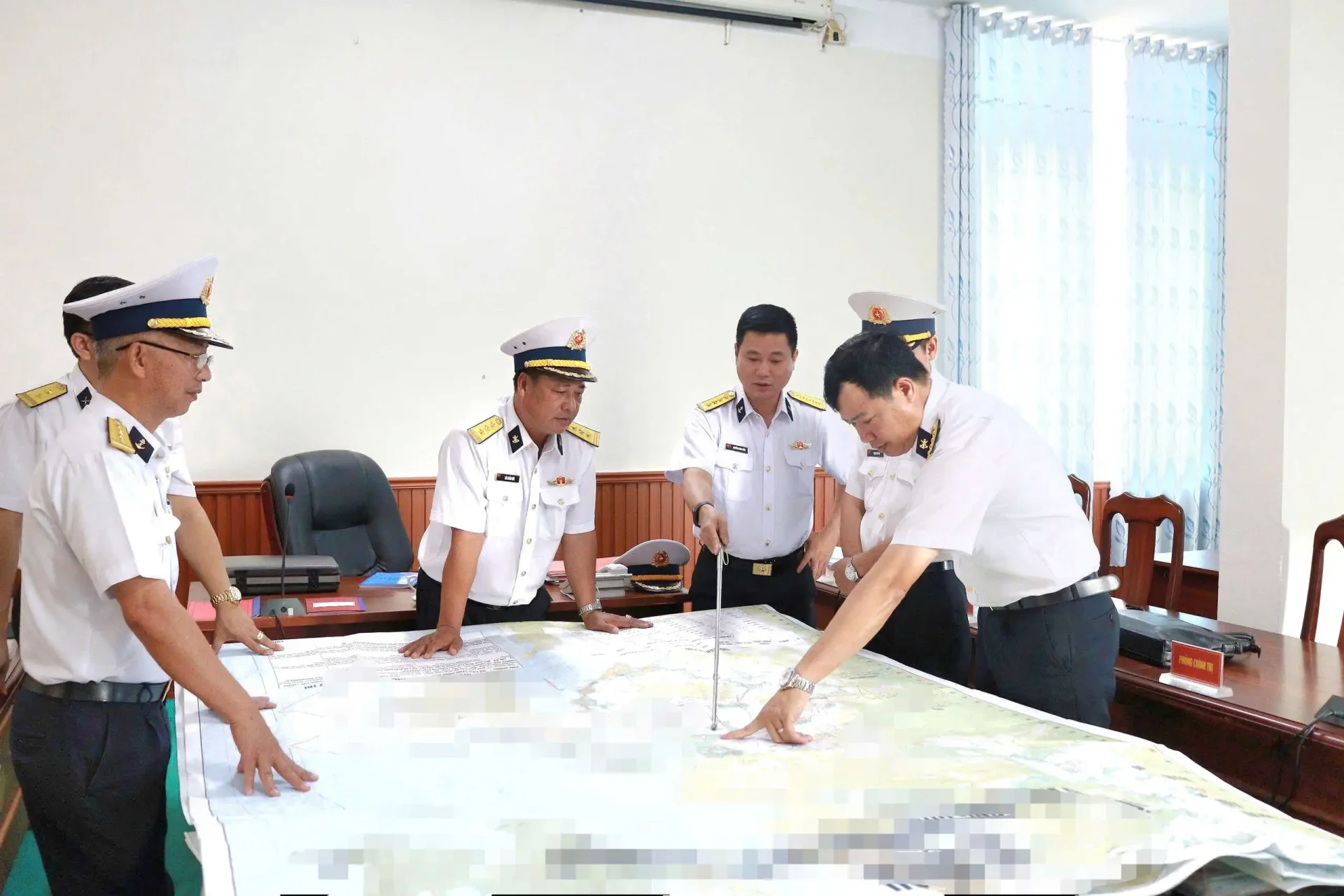 Vùng 4 Hải quân kiểm tra vững mạnh toàn diện “Mẫu mực, tiêu biểu” tại Lữ đoàn 101 2 Vùng 4 Hải quân kiểm tra vững mạnh toàn diện “Mẫu mực, tiêu biểu” tại Lữ đoàn 101