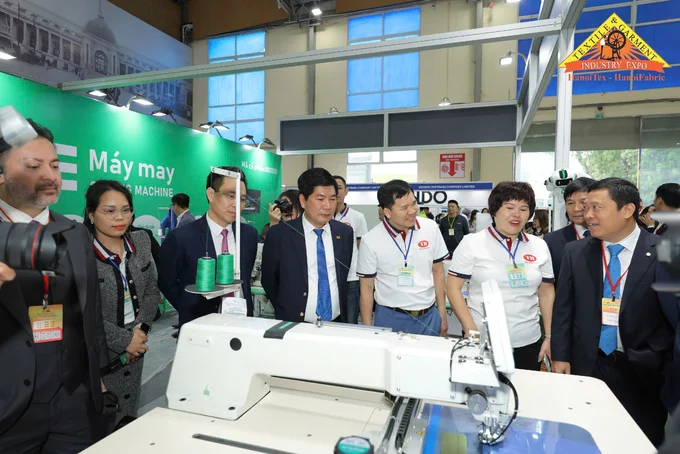 Triển lãm Dệt May Quốc Tế HanoiTex – HanoiFabric 2026: Đổi mới và phát triển về công nghệ, tự động hóa, chuyển đổi số