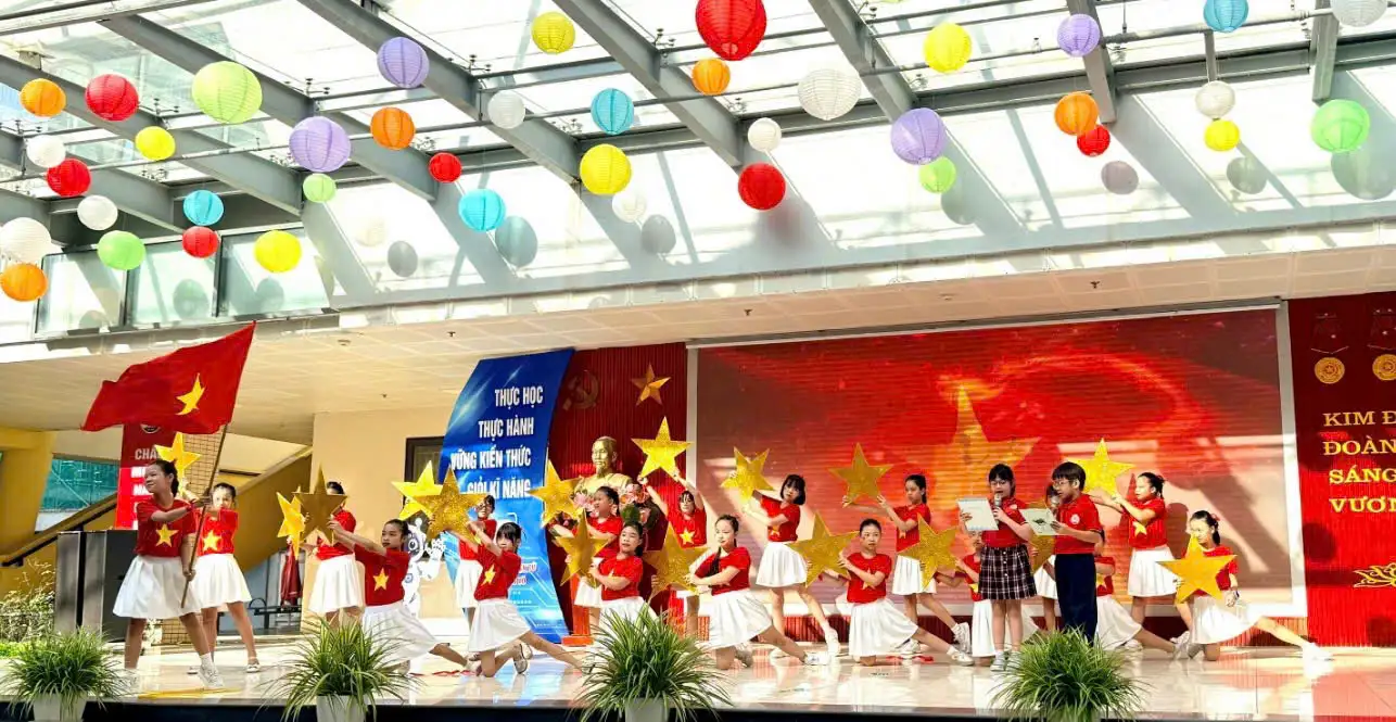 Trường Tiểu học Kim Đồng – phường Giảng Võ tổ chức Lễ khai mạc tuần lễ hưởng ứng học tập suốt đời năm 2026